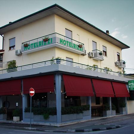 Hotel Rizzi Monticello Conte Otto Exteriör bild